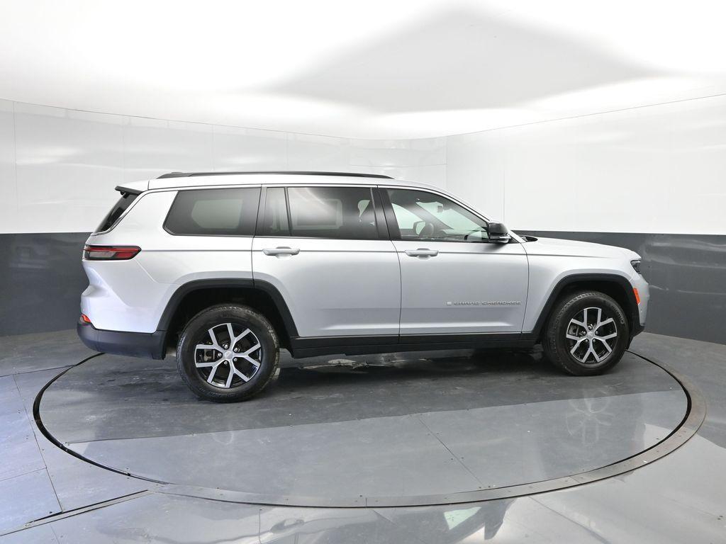 used 2024 Jeep Grand Cherokee L car, priced at $30,755