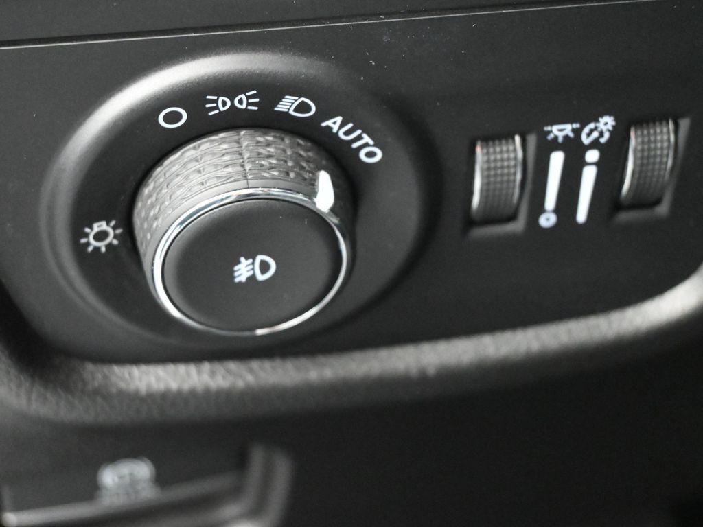 used 2024 Jeep Grand Cherokee L car, priced at $30,755