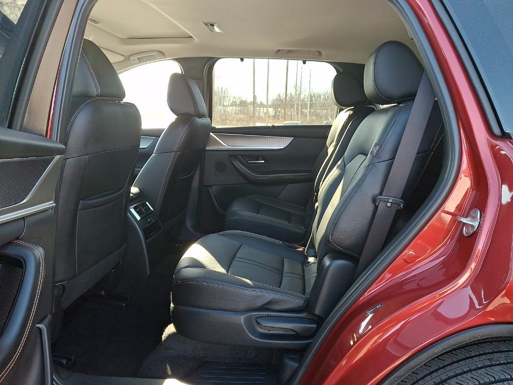 used 2024 Mazda CX-90 PHEV car, priced at $31,397