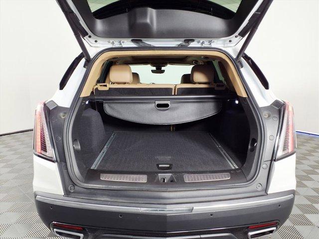 used 2020 Cadillac XT5 car, priced at $30,997