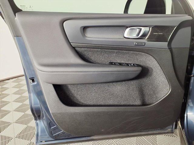 used 2022 Volvo XC40 Recharge Pure Electric car, priced at $21,997