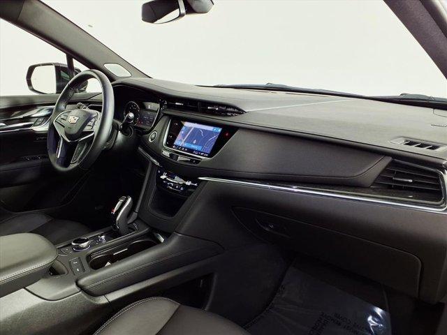 used 2021 Cadillac XT5 car, priced at $32,997