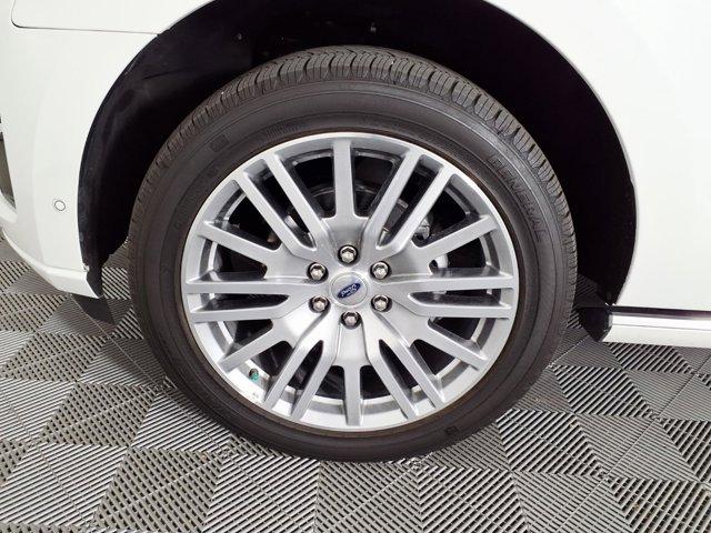 used 2024 Ford Expedition car, priced at $63,997
