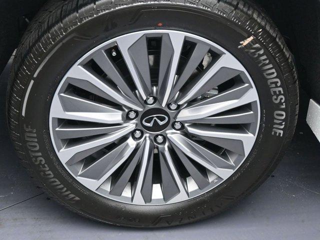 new 2026 INFINITI QX80 car, priced at $91,480