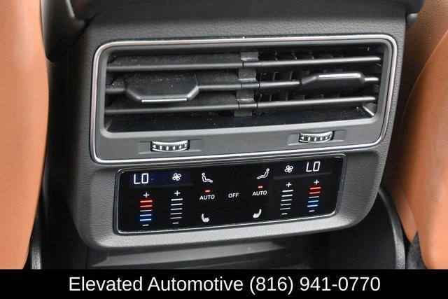 used 2024 Audi Q7 car, priced at $41,898