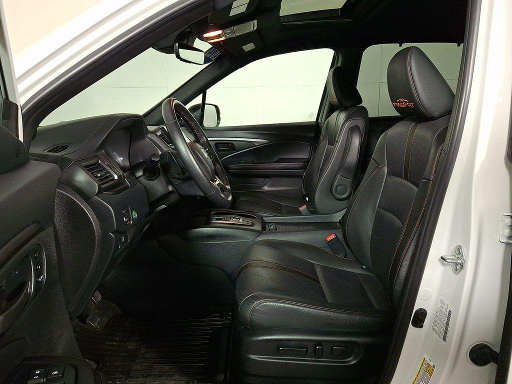 used 2023 Honda Passport car, priced at $32,098