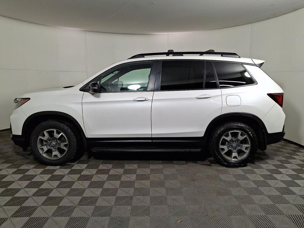 used 2023 Honda Passport car, priced at $32,098