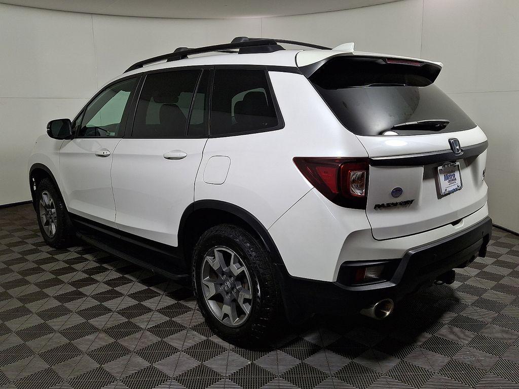 used 2023 Honda Passport car, priced at $32,098