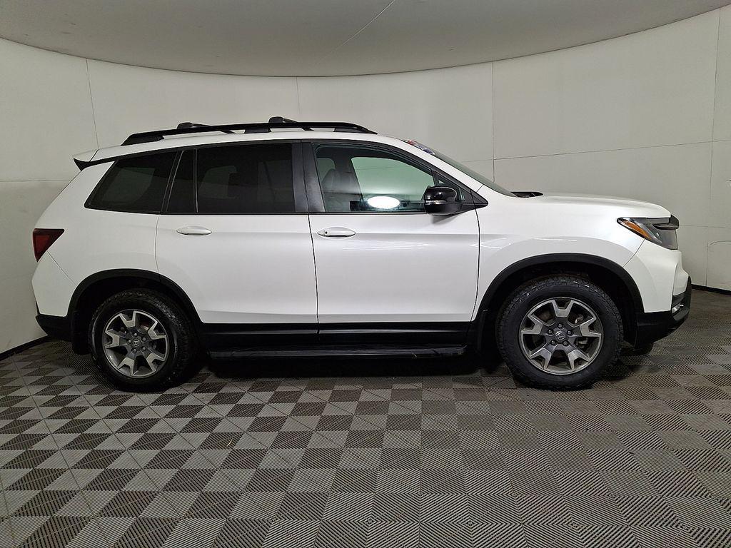 used 2023 Honda Passport car, priced at $32,098