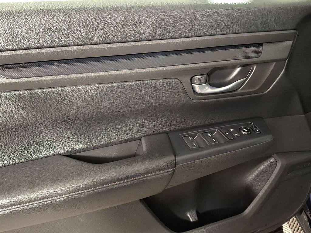 used 2025 Honda CR-V car, priced at $27,498