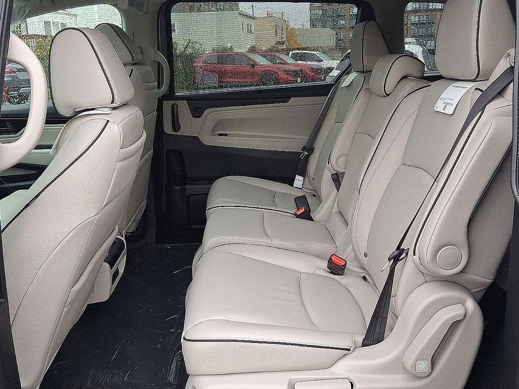new 2026 Honda Odyssey car, priced at $48,990
