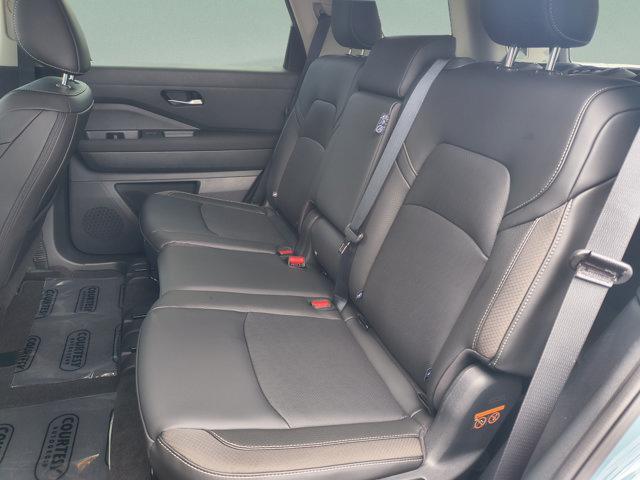 new 2026 Nissan Pathfinder car, priced at $43,430