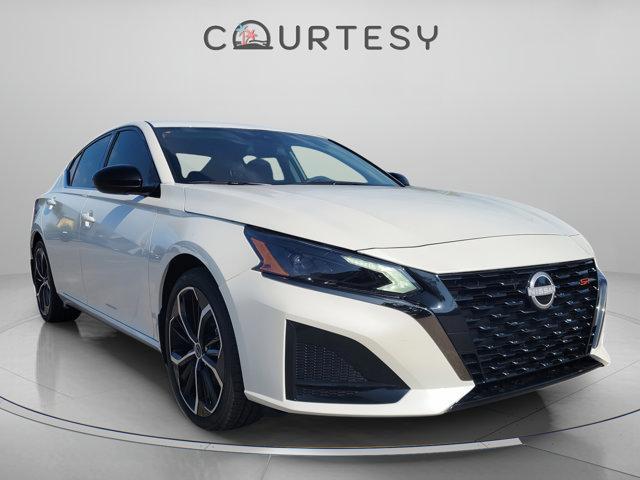 new 2025 Nissan Altima car, priced at $30,979