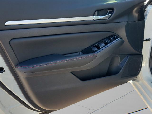 new 2025 Nissan Altima car, priced at $30,979