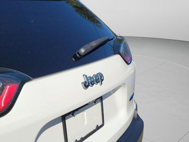 used 2019 Jeep Cherokee car, priced at $8,674