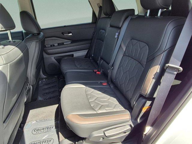 new 2026 Nissan Pathfinder car, priced at $48,130