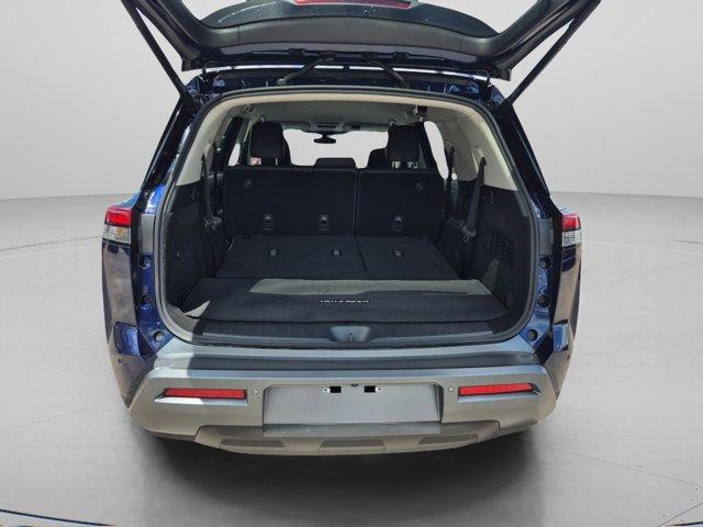 new 2026 Nissan Pathfinder car, priced at $43,002