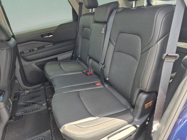 new 2026 Nissan Pathfinder car, priced at $43,002
