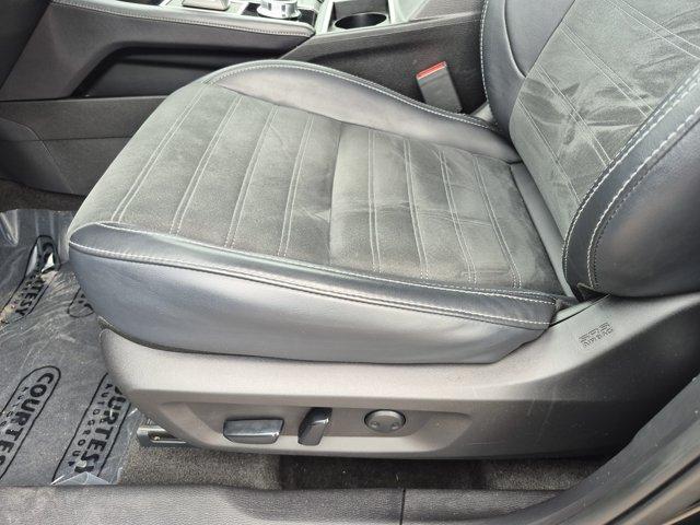 used 2024 Mitsubishi Outlander car, priced at $21,335