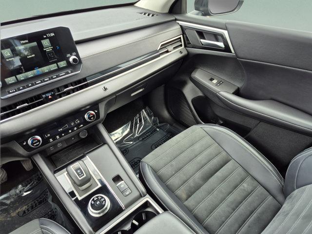 used 2024 Mitsubishi Outlander car, priced at $21,335
