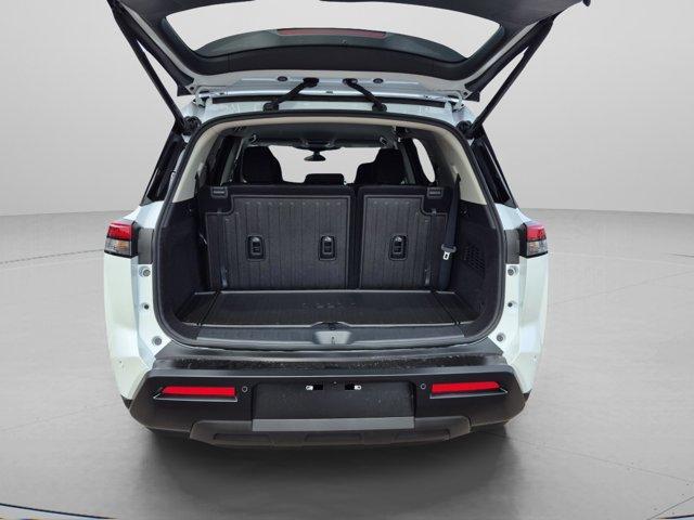 new 2026 Nissan Pathfinder car, priced at $39,572