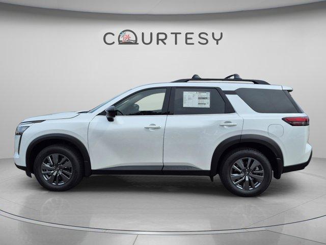 new 2026 Nissan Pathfinder car, priced at $39,572