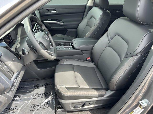 new 2026 Nissan Pathfinder car, priced at $40,700