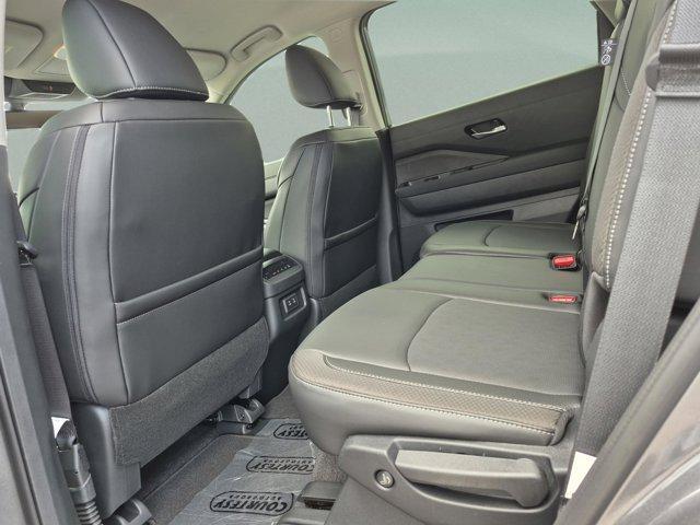 new 2026 Nissan Pathfinder car, priced at $40,700