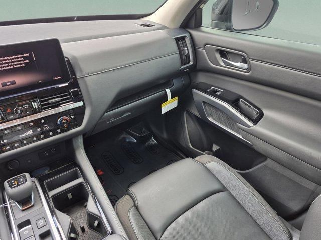 new 2026 Nissan Pathfinder car, priced at $40,700