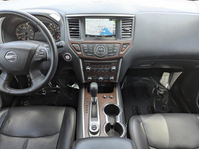 used 2020 Nissan Pathfinder car, priced at $18,552