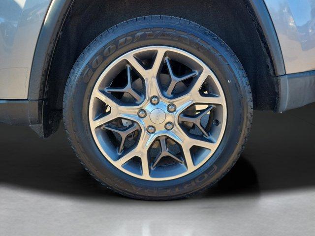 used 2019 Jeep Grand Cherokee car, priced at $16,641