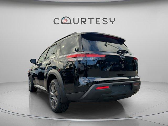 new 2025 Nissan Pathfinder car, priced at $35,399