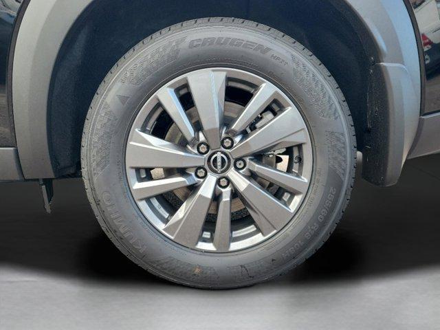 new 2025 Nissan Pathfinder car, priced at $35,399