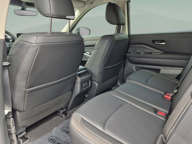 new 2026 Nissan Pathfinder car, priced at $43,348