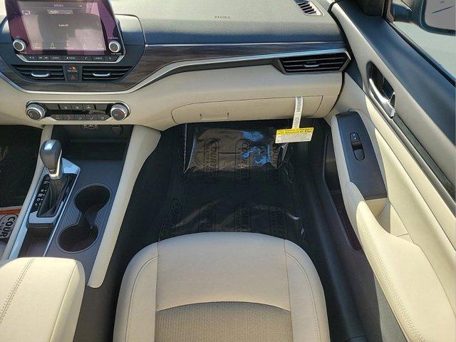 new 2025 Nissan Altima car, priced at $26,805