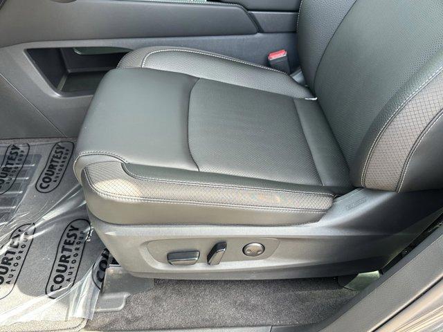 new 2026 Nissan Pathfinder car, priced at $40,700