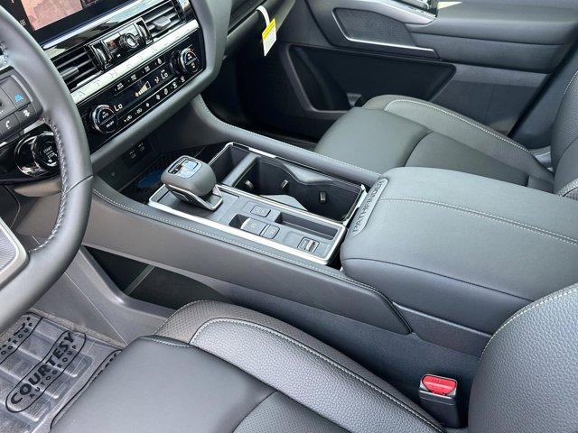new 2026 Nissan Pathfinder car, priced at $40,700