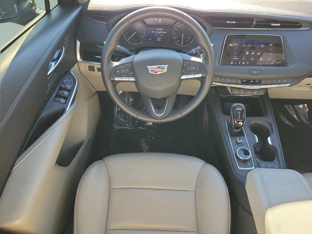 used 2022 Cadillac XT4 car, priced at $23,952