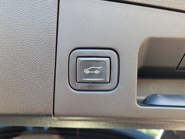 used 2022 Cadillac XT4 car, priced at $23,952