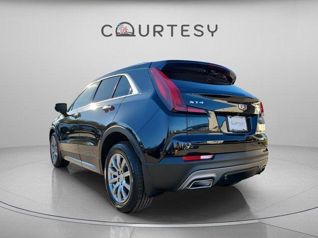 used 2022 Cadillac XT4 car, priced at $23,952