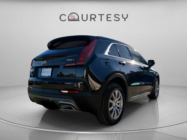 used 2022 Cadillac XT4 car, priced at $23,952
