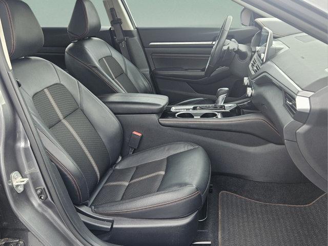 used 2023 Nissan Altima car, priced at $23,555