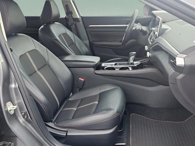 used 2023 Nissan Altima car, priced at $23,555