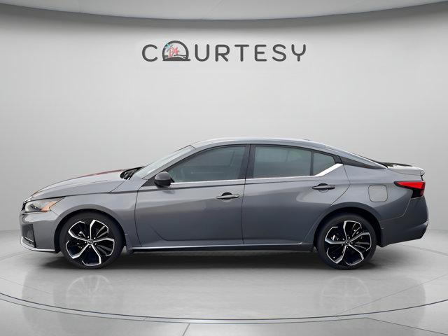 used 2023 Nissan Altima car, priced at $23,555