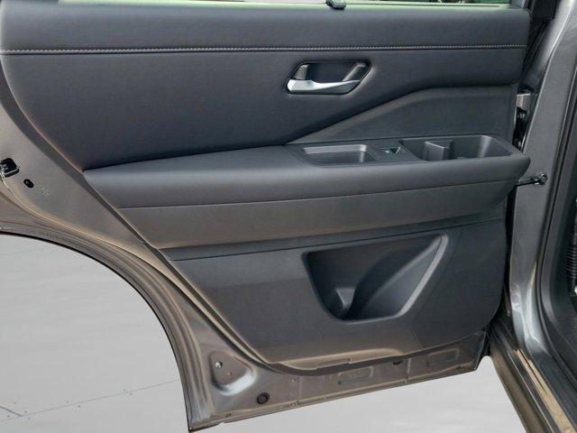 new 2026 Nissan Pathfinder car, priced at $48,650