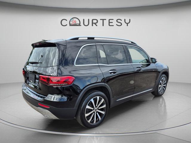 used 2023 Mercedes-Benz GLB 250 car, priced at $31,987