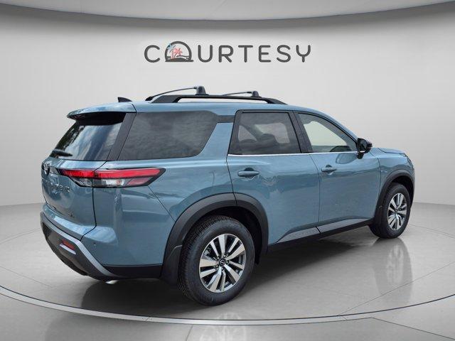 new 2026 Nissan Pathfinder car, priced at $43,412