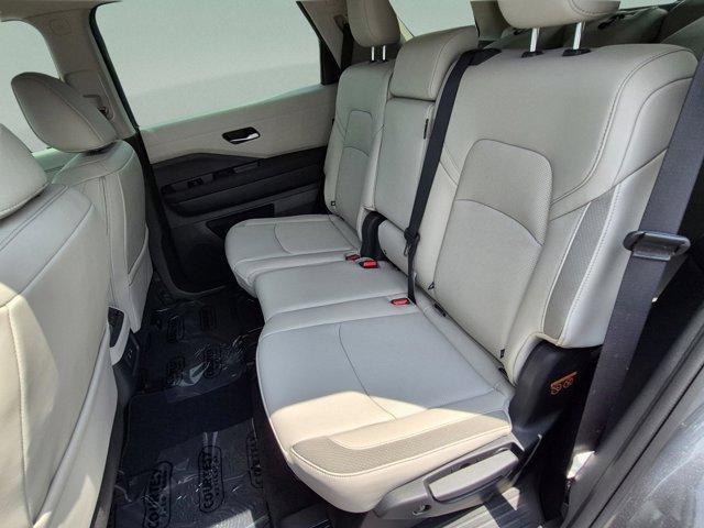 new 2026 Nissan Pathfinder car, priced at $41,096