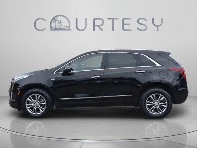 used 2020 Cadillac XT5 car, priced at $21,647