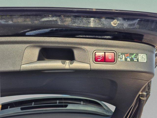 used 2022 Mercedes-Benz GLE 450 car, priced at $40,212